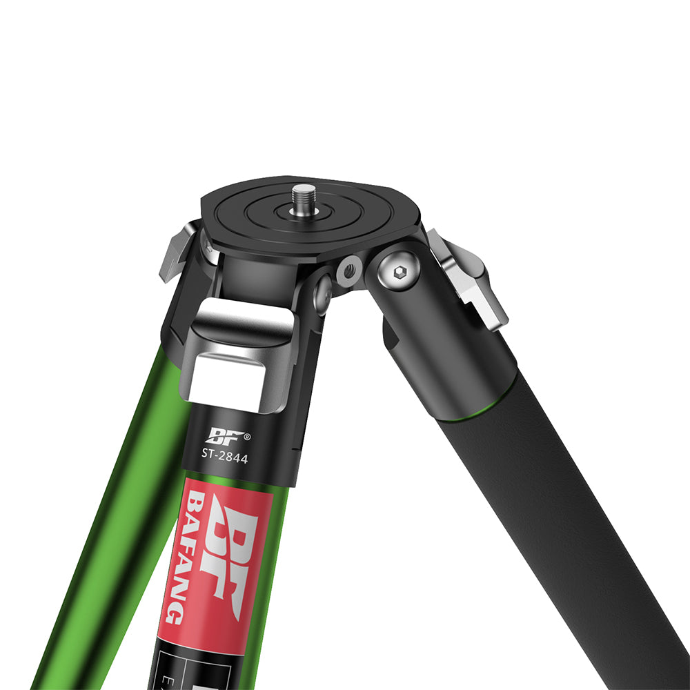 AST-2844 carbon fiber tripod
